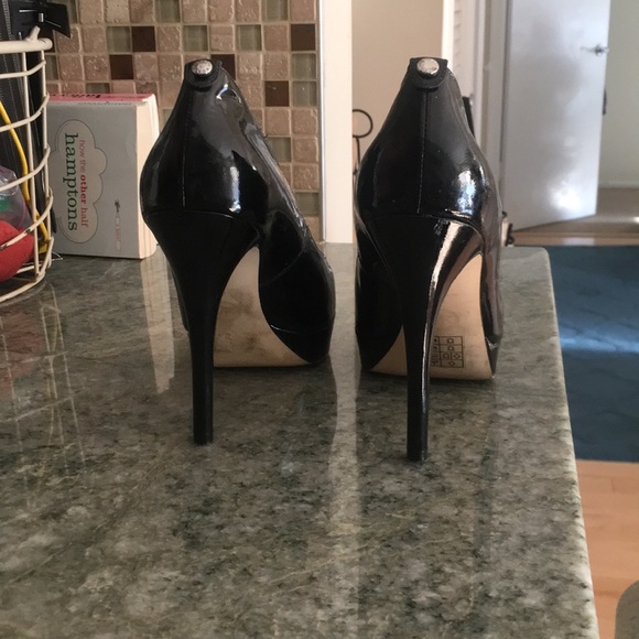 Black platform pumps - Picture 4 of 5